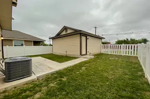 108 Cane River Rd, Pflugerville, TX 78660 - Photo 15