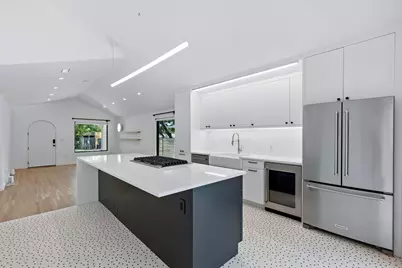 5207 Avenue F, Austin, TX 78751 - Photo 11