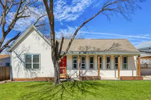 1704 Webberville Rd, Austin, TX 78721 - Photo 1