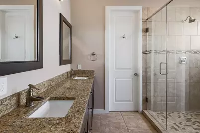 1704 Webberville Road, Austin, TX 78721 - Photo 15