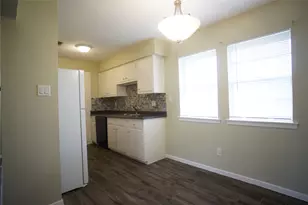 12725 Dakota Ln, Austin, TX 78729 - Photo 5