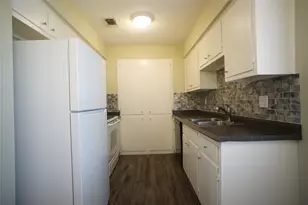 12725 Dakota Ln, Austin, TX 78729 - Photo 7