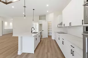 120 Puu Waa Waa Ln, Bastrop, TX 78602 - Photo 7