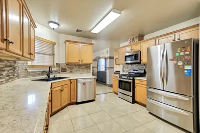 2601 Highcloud Drive, Lockhart, TX 78644 - Photo 9