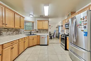 2601 Highcloud Dr, Lockhart, TX 78644 - Photo 15