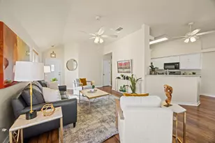 222 Village Dr, Georgetown, TX 78628 - Photo 9