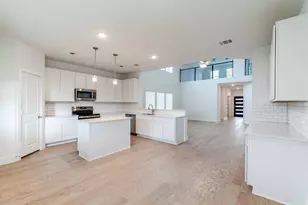 104 Old Silver Dr, Jarrell, TX 76537 - Photo 9