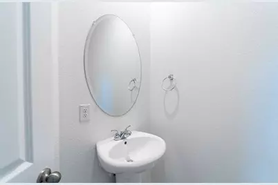 104 Old Silver Drive, Jarrell, TX 76537 - Photo 19