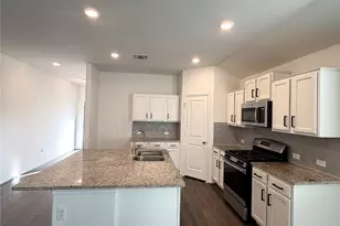 15400 Summer Ray Dr, Del Valle, TX 78617 - Photo 13