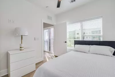3000 Duval Street #302, Austin, TX 78705 - Photo 5
