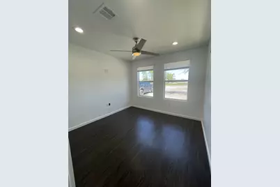 160 Pope Bend S #D, Cedar Creek, TX 78612 - Photo 5