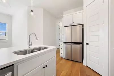 308 E 19th 1/2 Street #308, Georgetown, TX 78626 - Photo 17