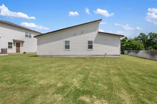 308 E 19th 1/2 St, Georgetown, TX 78626 - Photo 29