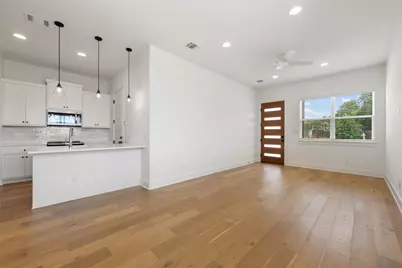 308 E 19th 1/2 Street #308, Georgetown, TX 78626 - Photo 7