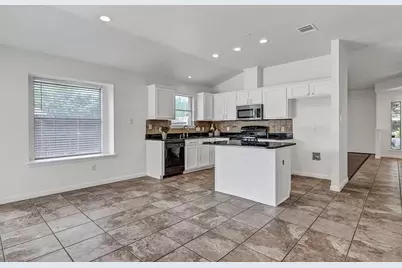16601 Jadestone Drive, Leander, TX 78641 - Photo 5