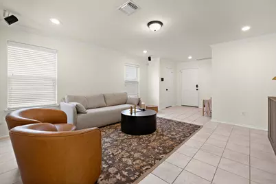 13607 Abraham Lincoln Street, Manor, TX 78653 - Photo 11