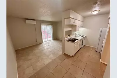 901 E 40th Street #304, Austin, TX 78751 - Photo 1