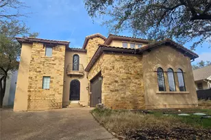 1310 Minnie Dr, Austin, TX 78732 - Photo 1