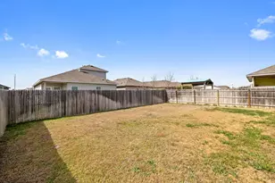 116 Democracy Ct, Liberty Hill, TX 78642 - Photo 31