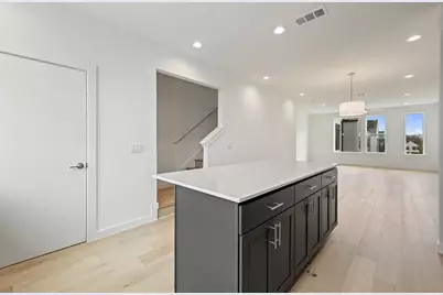 2113 Em Franklin Avenue #89, Austin, TX 78723 - Photo 7