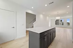 2113 E M. Franklin Ave, Austin, TX 78723 - Photo 7