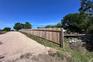 430 W Parsons St, Manor, TX 78653 - Photo 1