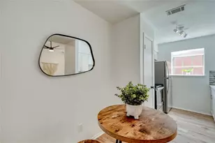 6903 Deatonhill Dr, Austin, TX 78745 - Photo 11