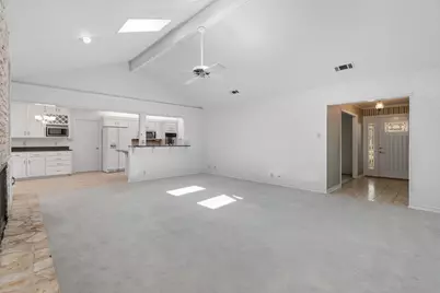 10712 Fountainbleu Circle, Austin, TX 78750 - Photo 11