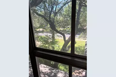 17511 Klamath Falls Drive, Round Rock, TX 78681 - Photo 5