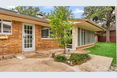 105 Agarita Drive, Burnet, TX 78611 - Photo 11