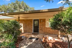 105 Agarita Dr, Burnet, TX 78611 - Photo 17