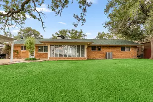 105 Agarita Dr, Burnet, TX 78611 - Photo 5