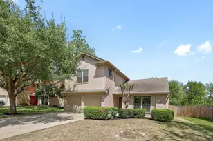 1206 Settlers Valley Dr, Pflugerville, TX 78660 - Photo 1
