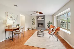 1206 Settlers Valley Dr, Pflugerville, TX 78660 - Photo 3