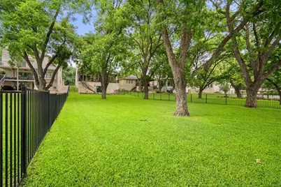 327 Meadowlakes Drive, Meadowlakes, TX 78654 - Photo 37