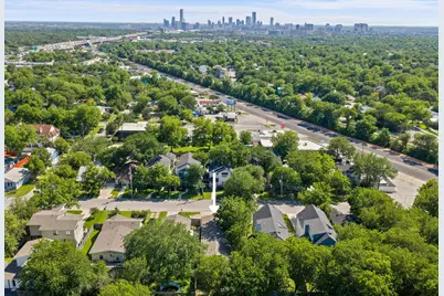 918 E 50th #B, Austin, TX 78751 - Photo 15