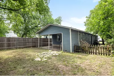 918 E 50th #B, Austin, TX 78751 - Photo 17