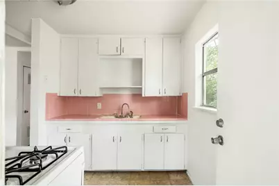 918 E 50th #B, Austin, TX 78751 - Photo 1