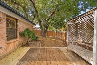 907 Clearwater Trail, Round Rock, TX 78664 - Photo 23