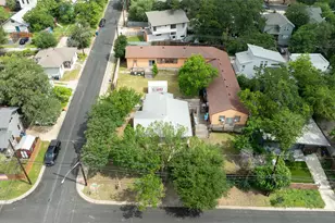 1179 Poquito St, Austin, TX 78702 - Photo 31