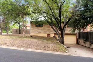 1179 Poquito St, Austin, TX 78702 - Photo 25