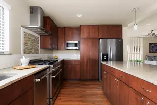 1179 Poquito St, Austin, TX 78702 - Photo 7