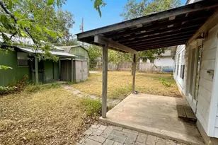 7603 Carriage Dr, Austin, TX 78752 - Photo 19