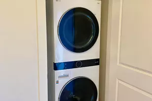 13420 Lyndhurst St, Austin, TX 78729 - Photo 9