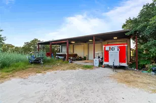 2301 Lone Star Rd, Rockport, TX 78382 - Photo 17