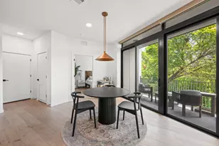 2209 S 1st St, Austin, TX 78704 - Photo 9