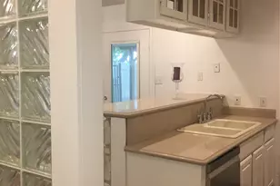 6804 Suena Dr, Austin, TX 78741 - Photo 11