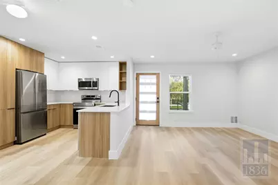 5304 Saint Georges Green #B, Austin, TX 78745 - Photo 3