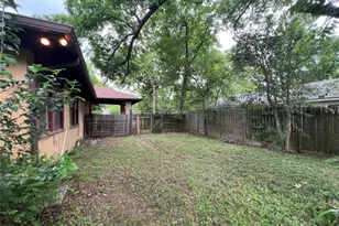 1016 N 3rd St, Temple, TX 76501 - Photo 27