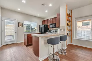 106 Preston Trail, San Marcos, TX 78666 - Photo 5